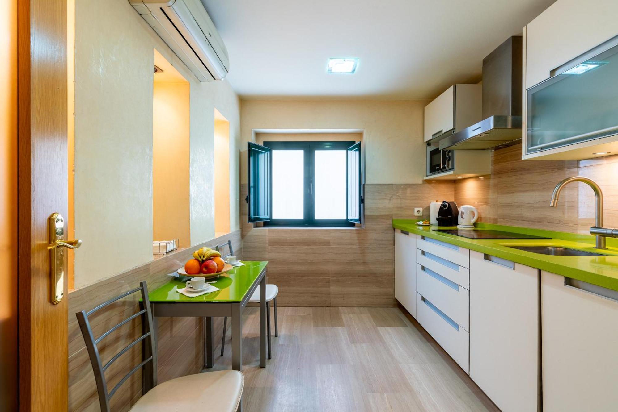 Pyl Apartamento Centro Junto Catedral Sevilla Kültér fotó